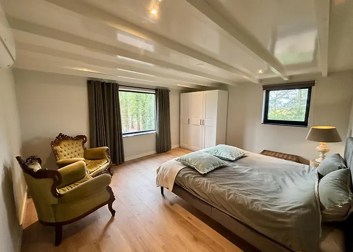 Luxe Recreatiewoning In Bosrijke Omgeving 6 Personen Met Verdieping Parque de vacaciones