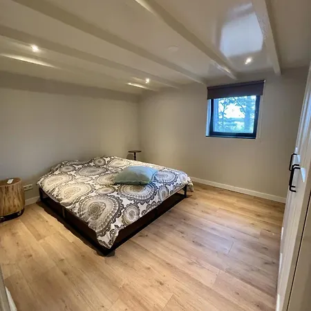 Luxe Recreatiewoning 31s In Bosrijke Omgeving Noord Brabant Voor 6 Personen Met Verdieping